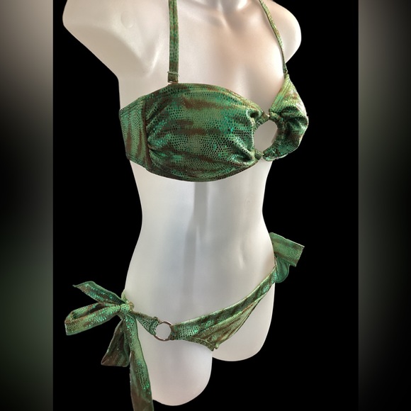 Super Sexy Python Print Bikini. S1 - Picture 5 of 11